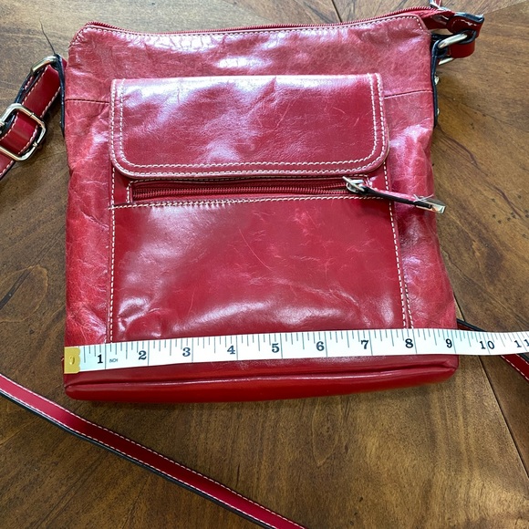 Red Crossbody - Picture 7 of 8